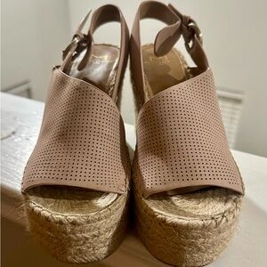 Dusty Pink/Beige Platform Sandals